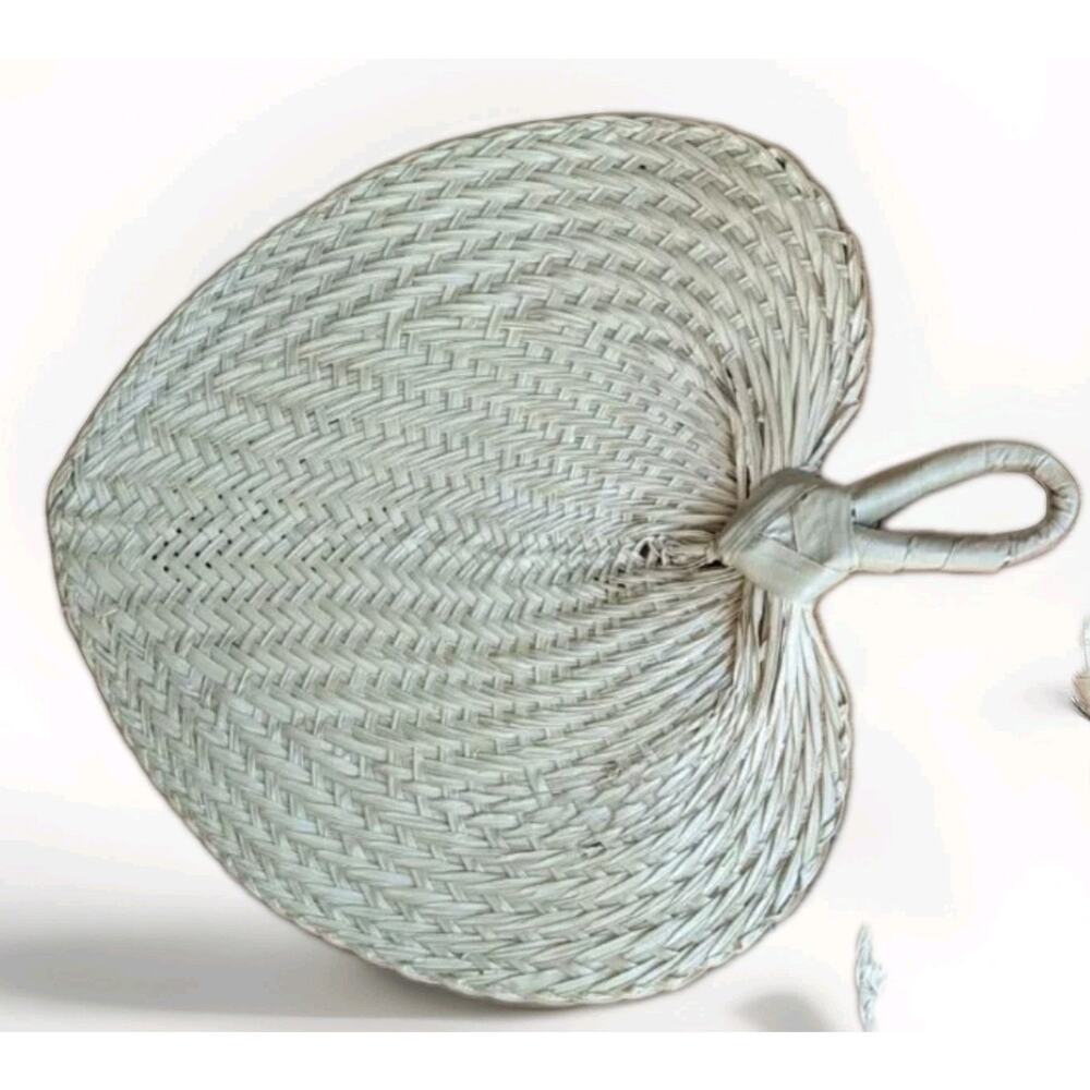 VTG Woven Palm Frond Fans Wall Decor Boho Basket Beige Hanging Raffia